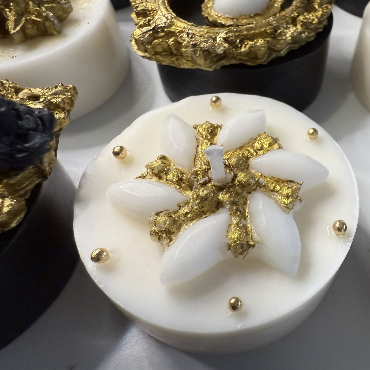 Dine like a Goddess -Tea Candle Set-